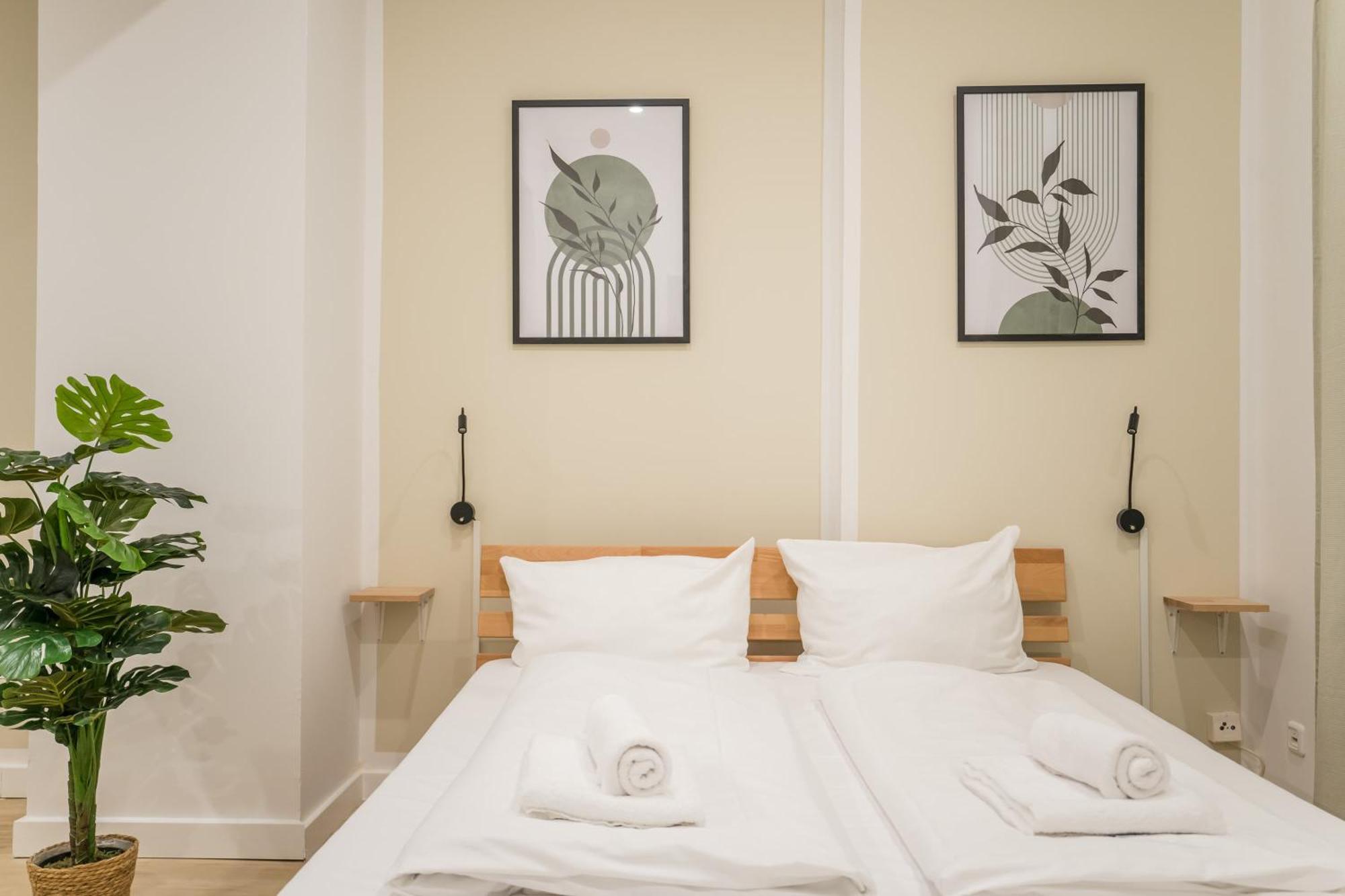 Spacious Family Apartment With 2 Bedrooms Berlino Esterno foto